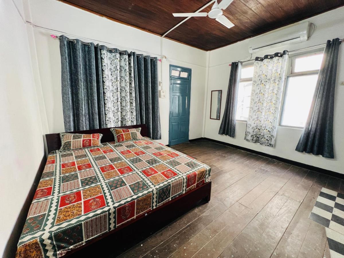 Levi Home Guest House & Retreat Centre سيليجوري المظهر الخارجي الصورة